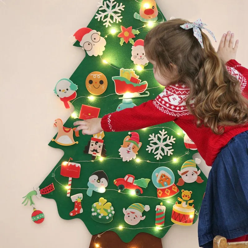 Sapin de Noël en Feutrine à Décorer pour Enfants Montessori